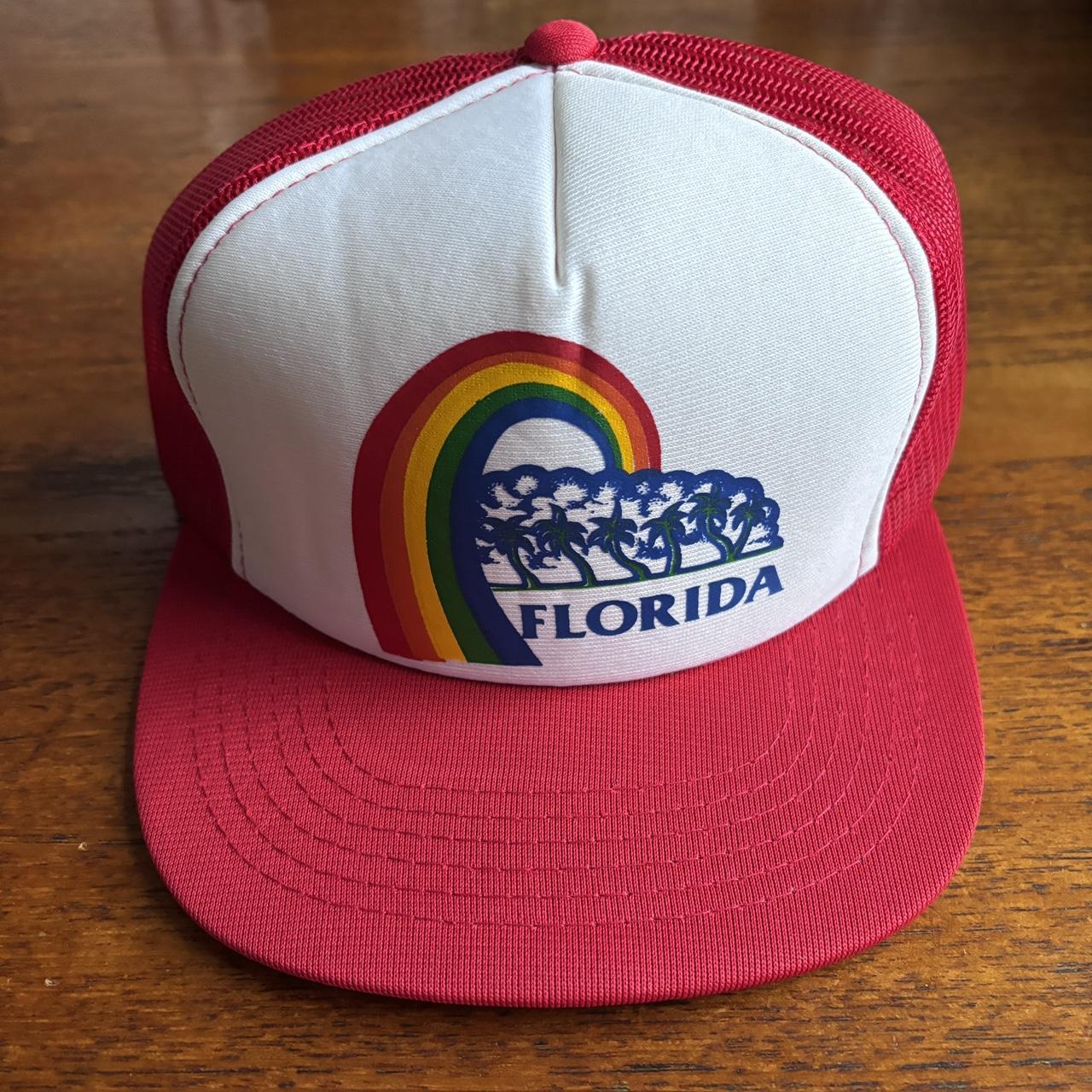 Vintage 90s USA Florida rainbow tourist souvenir graphic trucker cap