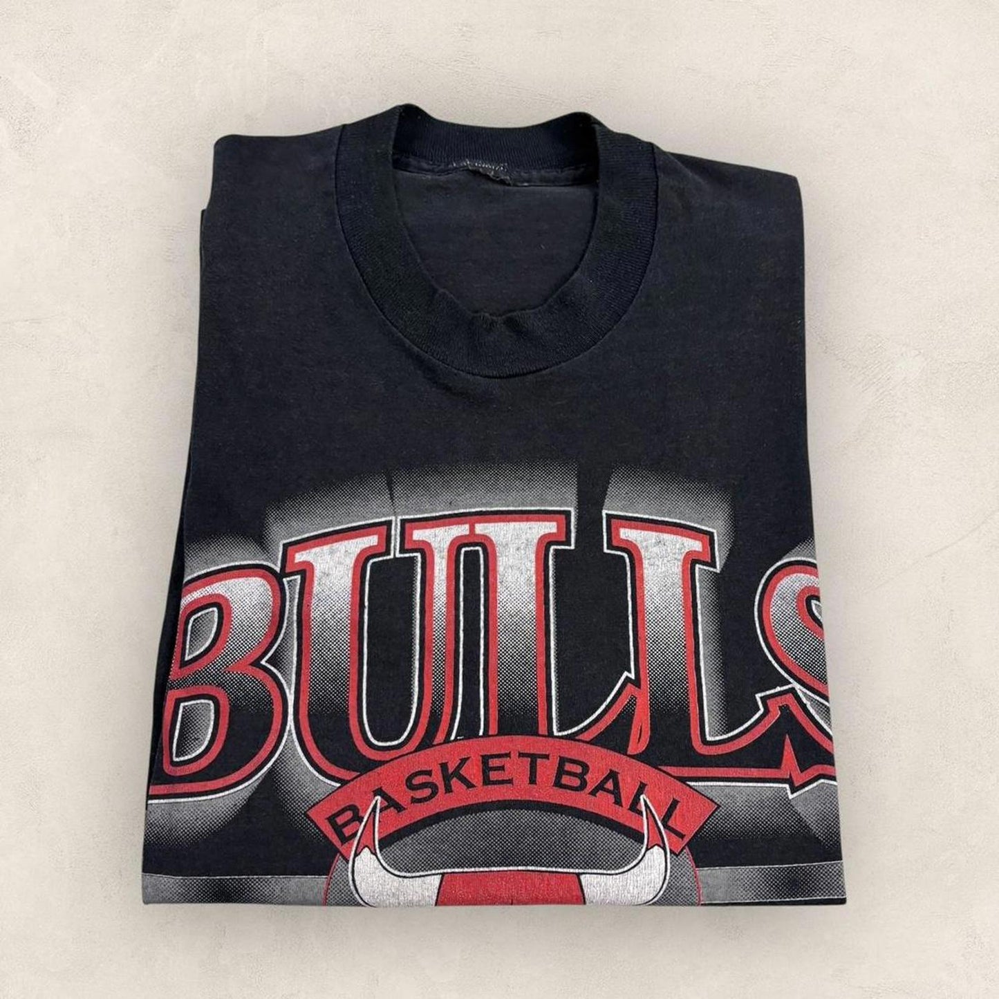 Vintage 90s USA Chicago Bulls NBA basketball graphic t-shirt