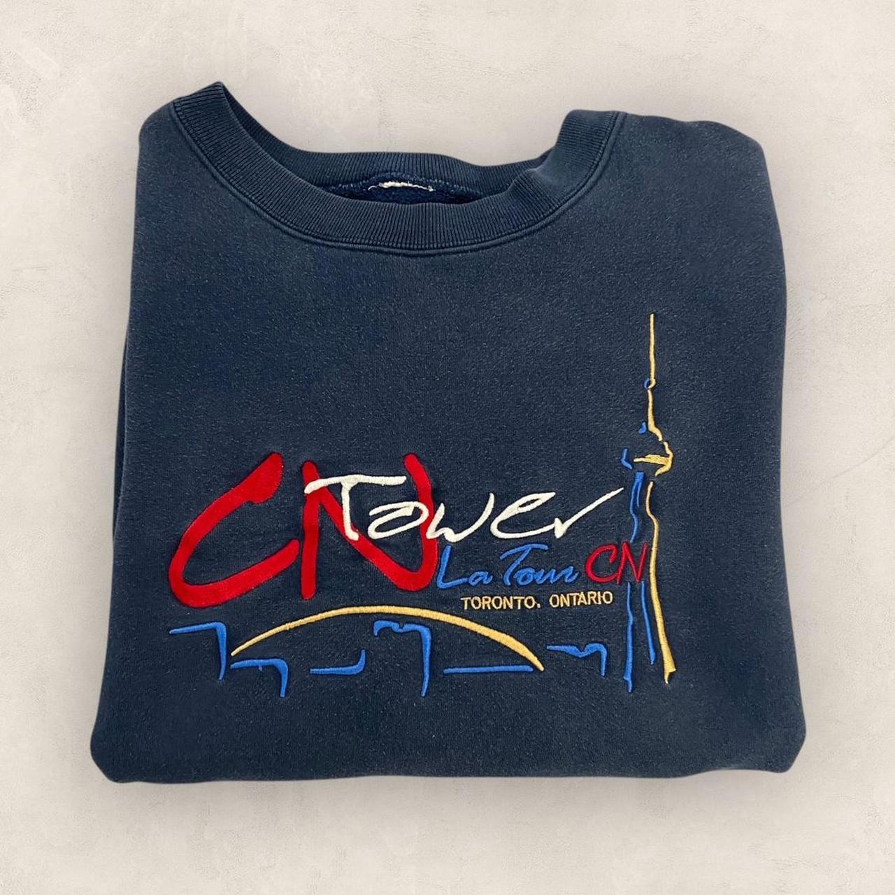 Vintage Y2K 2000s CN Tower city skyline Toronto Canada embroidered graphic sweatshirt