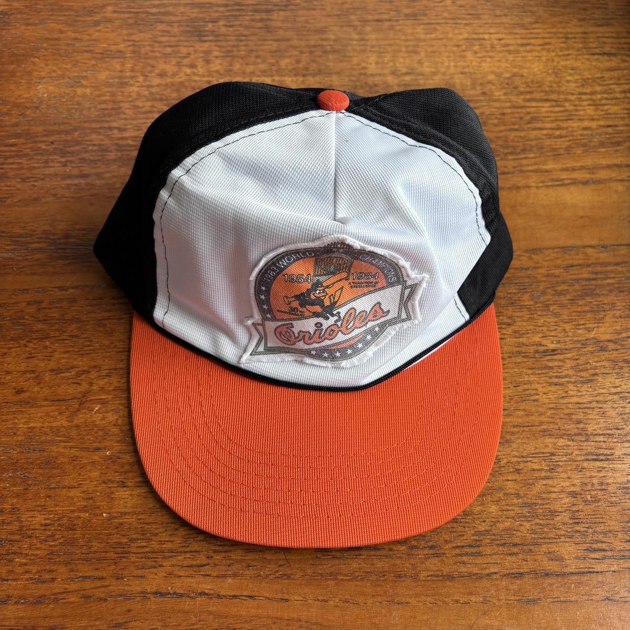 Vintage Baltimore Orioles MLB baseball graphic trucker cap