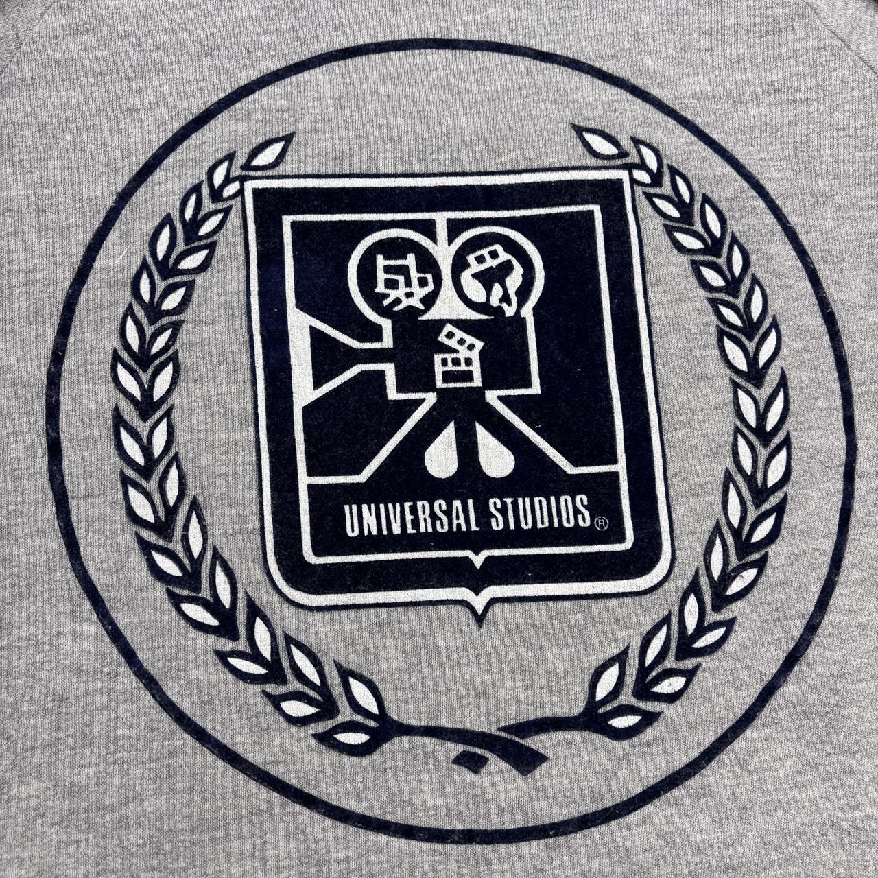 Vintage 90s USA Universal Studios Hollywood theme park movie studio graphic sweatshirt