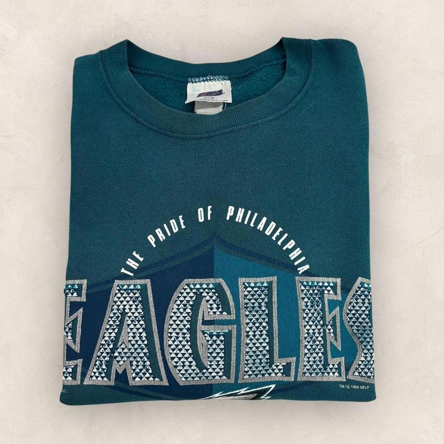 Vintage 90s USA Philadelphia Eagles NFL American Football graphic sweatshirt