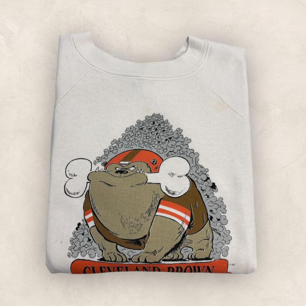 Vintage 80s USA Cleveland Browns bull mastiff dog NFL American Football sweatshirt