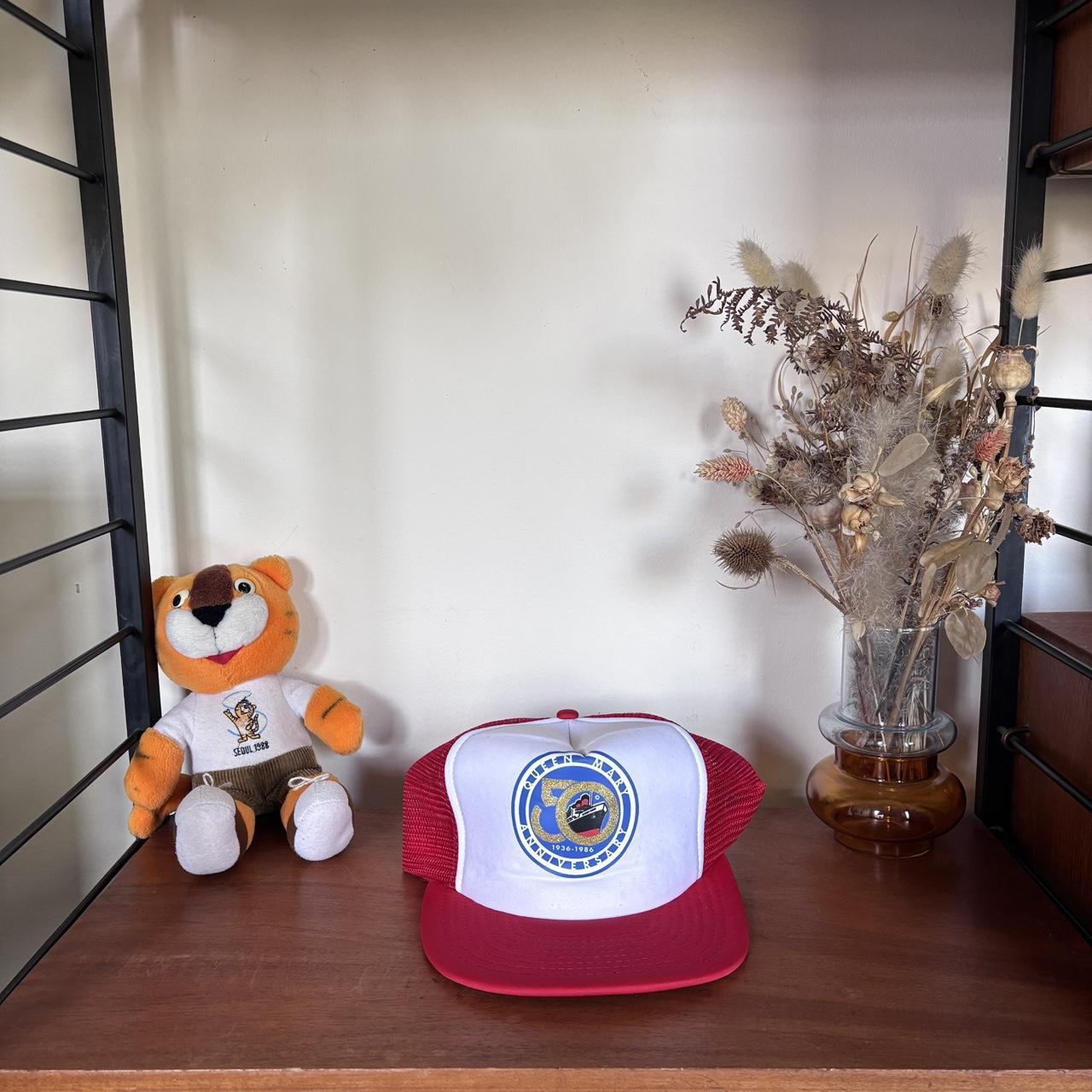 Vintage 80s USA Queen Mary cruise ship 50th anniversary souvenir graphic trucker cap