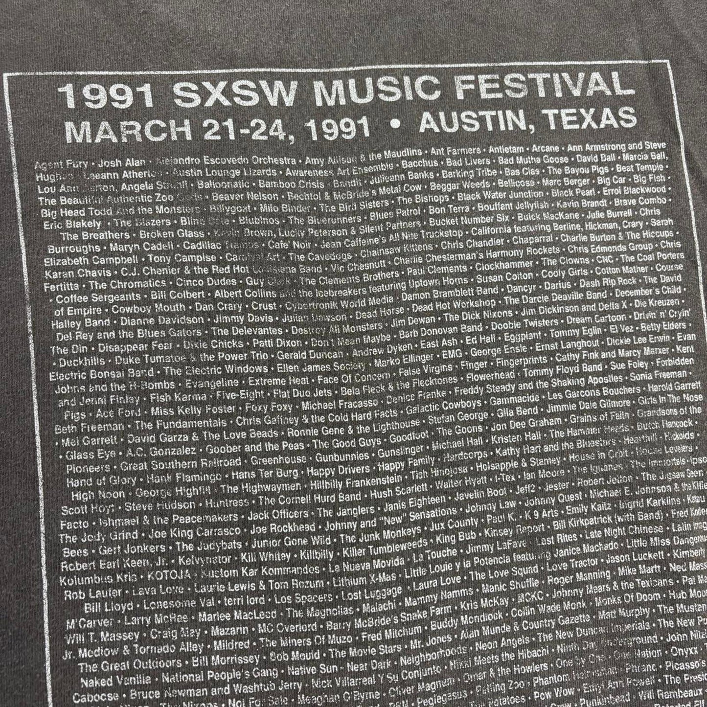 Vintage 90s USA SXSW music festival Austin Texas graphic band t-shirt