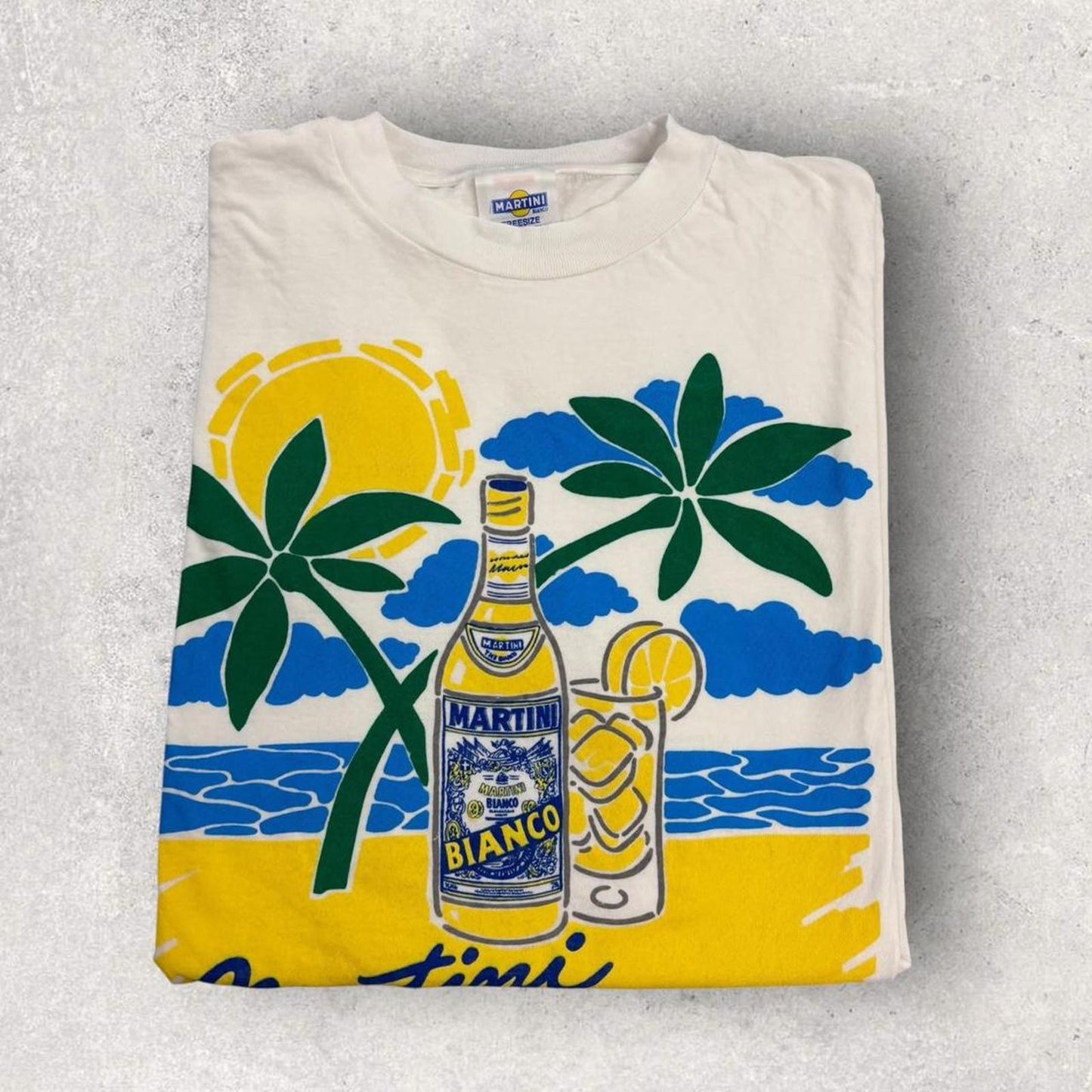 Vintage 90s Martini Bianco vermouth alcohol cocktail promotional t-shirt