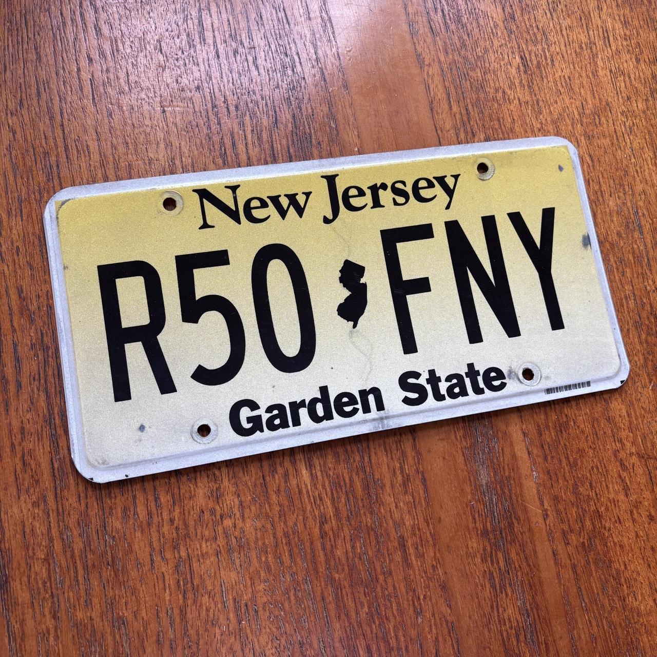 Vintage Y2K New Jersey Garden state American license plate