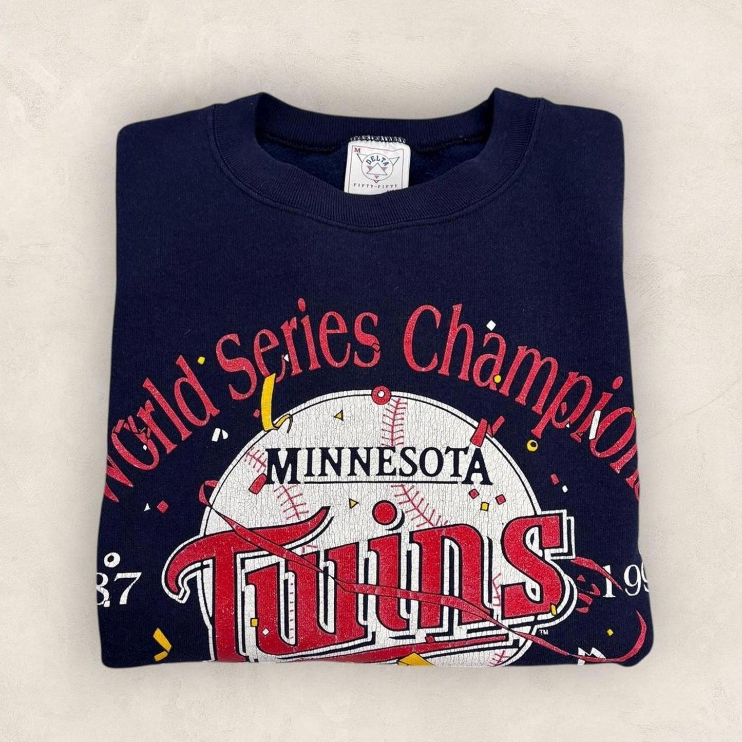 Vintage 90s USA Minnesota Twins MLB baseball World Series Champions sweatshirt