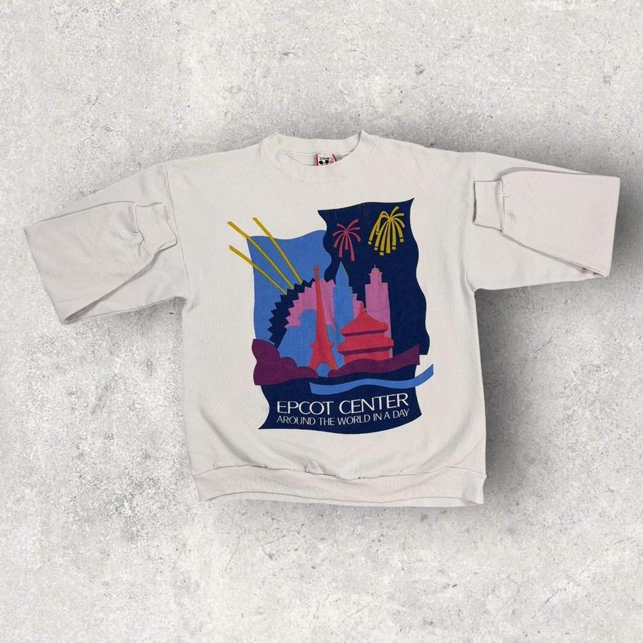 Vintage 90s USA Disney Epcot Center theme park graphic sweatshirt