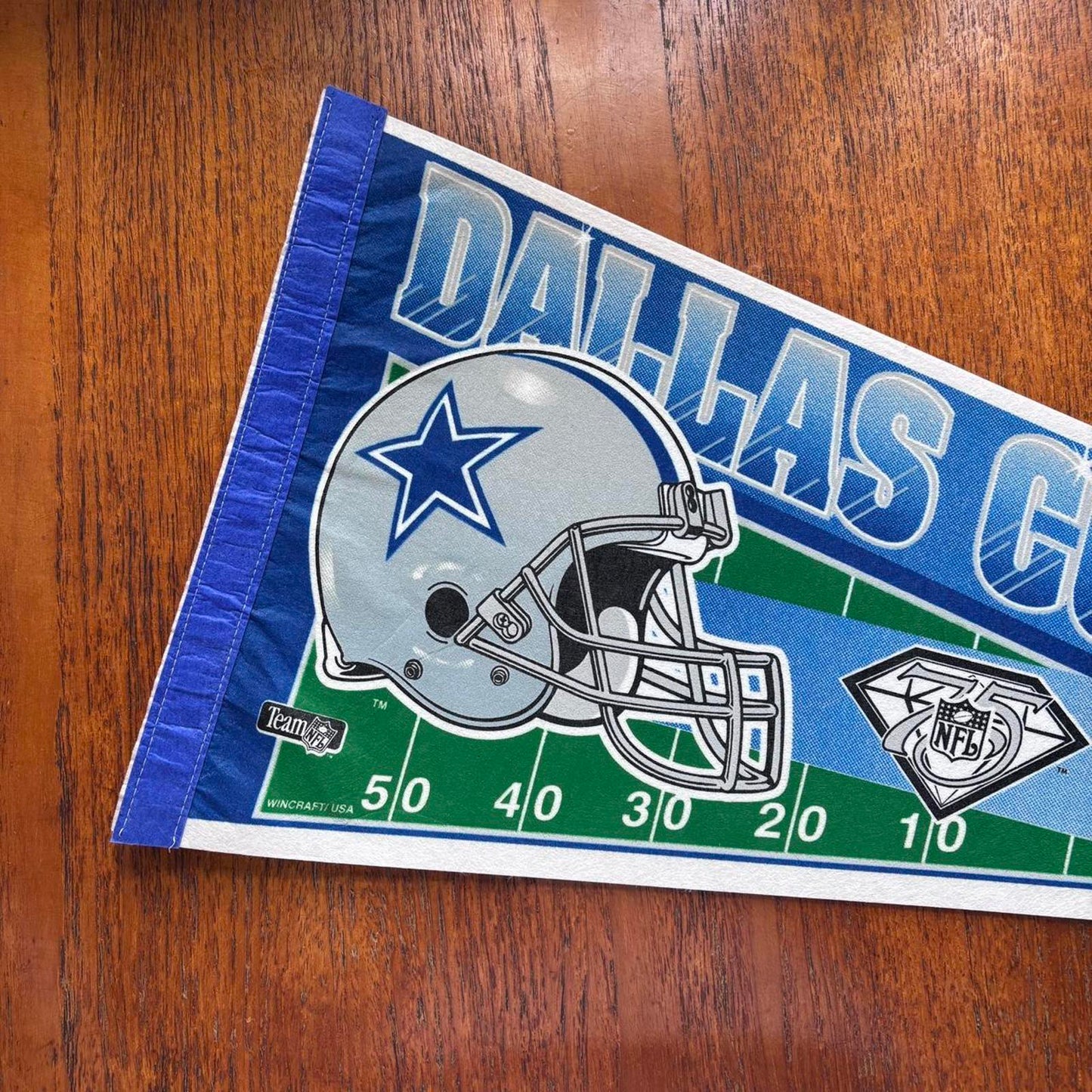 Vintage 90s USA Dallas Cowboys NFL American Football felt pennant