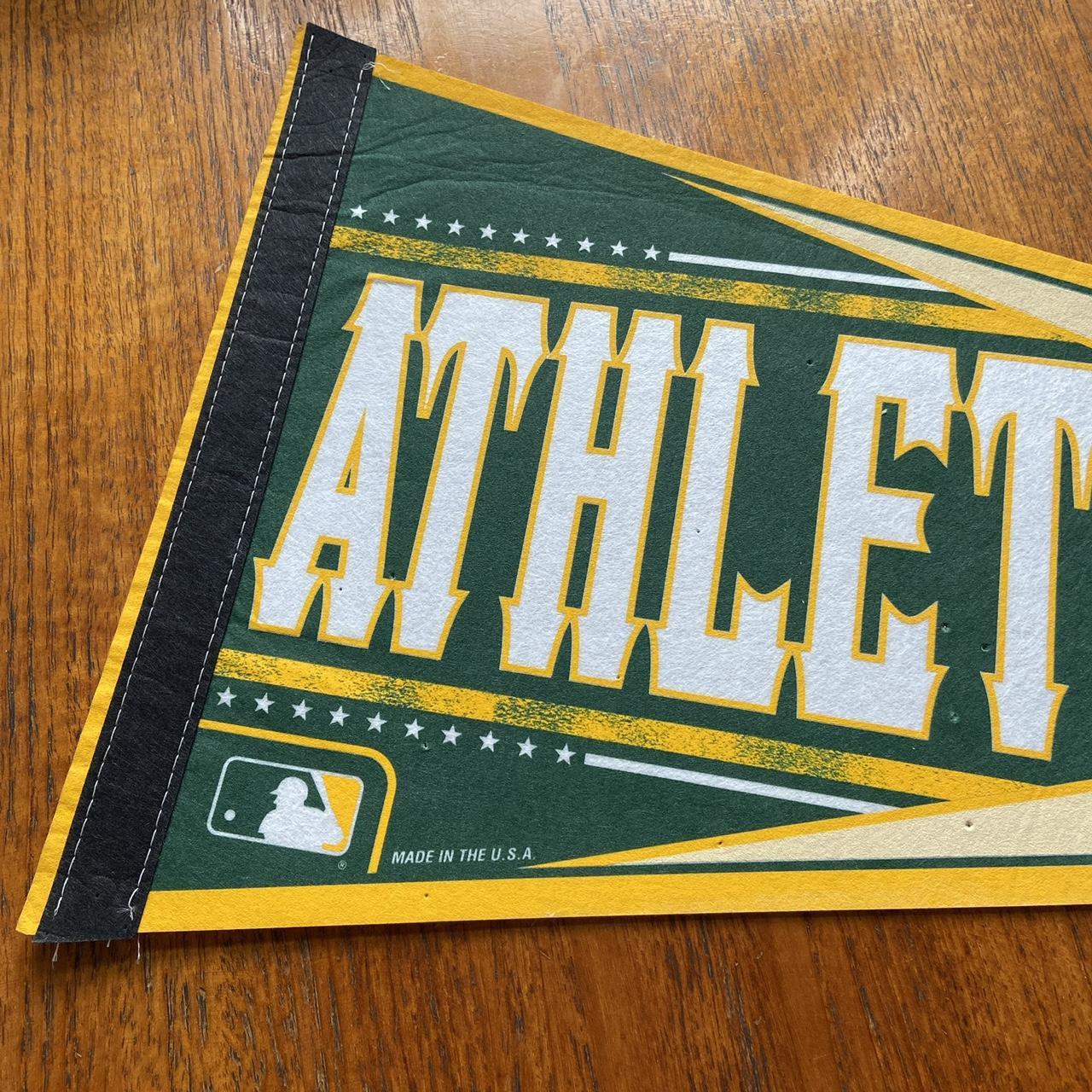 Vintage Y2K 2000s Oakland A’s Athletics baseball MLB pennant