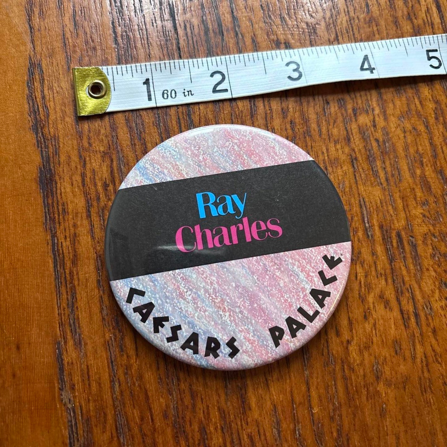 Vintage 90s USA Ray Charles Caesars Palace casino hotel Las Vegas pin badge