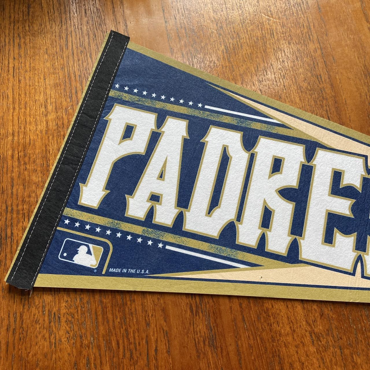 Vintage Y2K 2000s San Diego Padres baseball MLB pennant