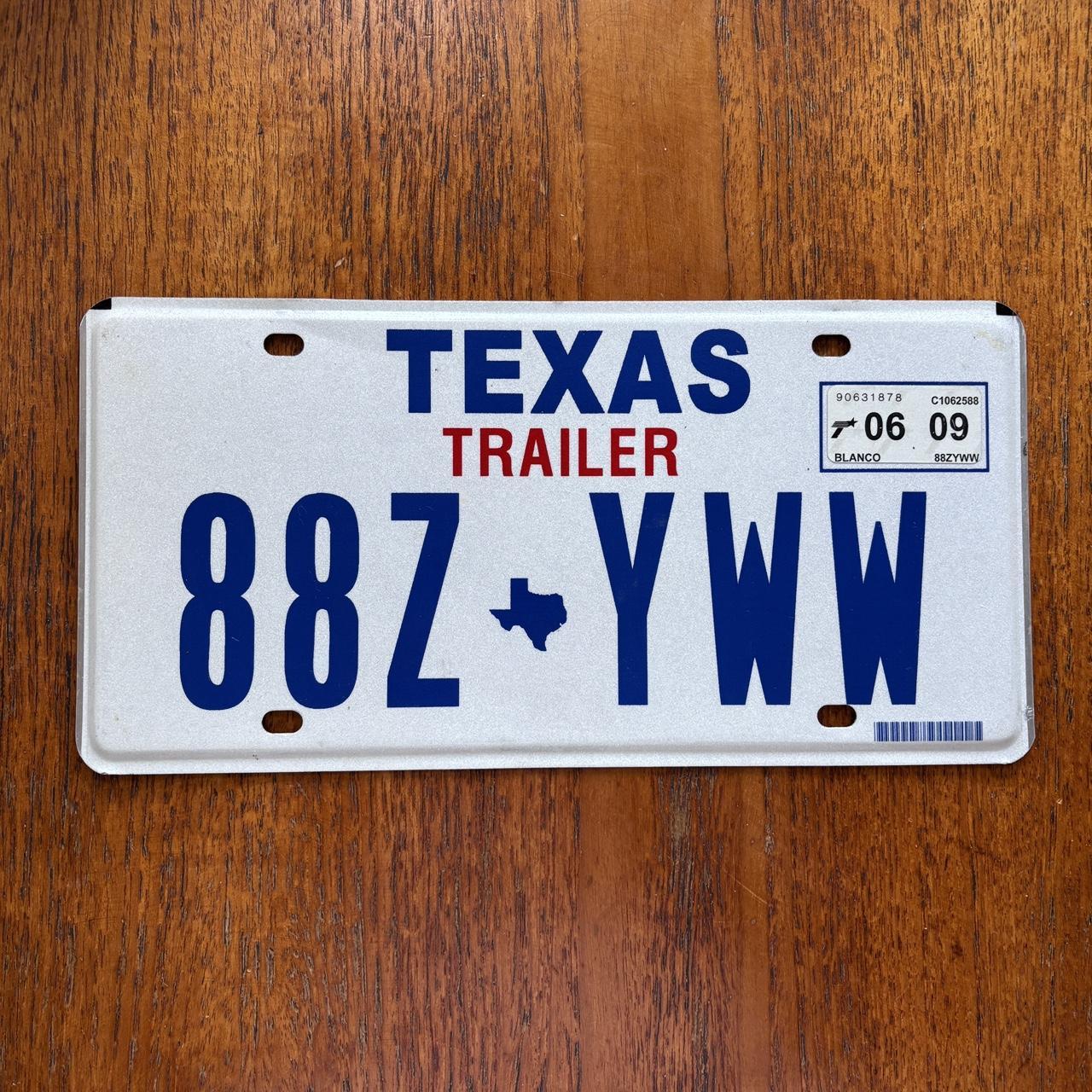 Vintage Y2K Texas trailer American license plate