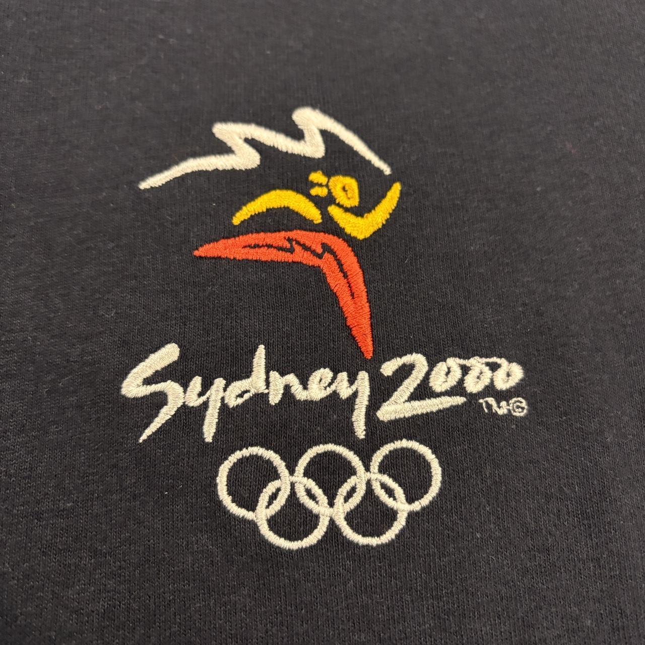 Vintage Y2K Sydney Olympics 2000 summer games athletics graphic t-shirt