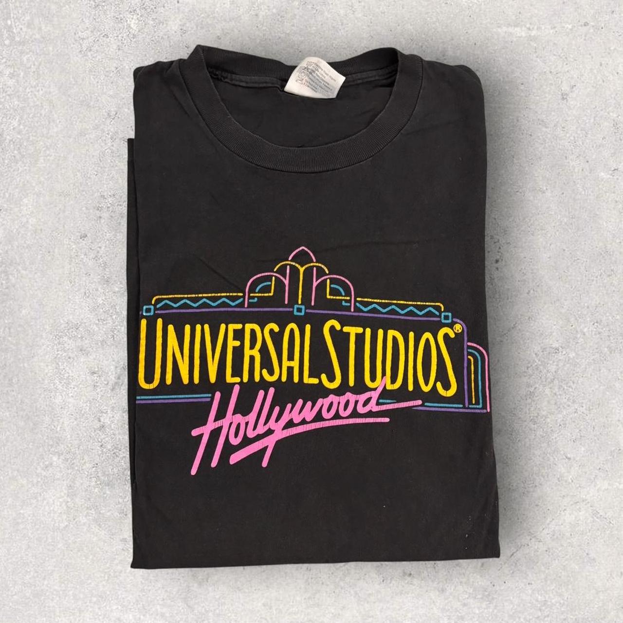 Vintage 90s USA Universal Studios Hollywood theme park Los Angeles graphic t-shirt