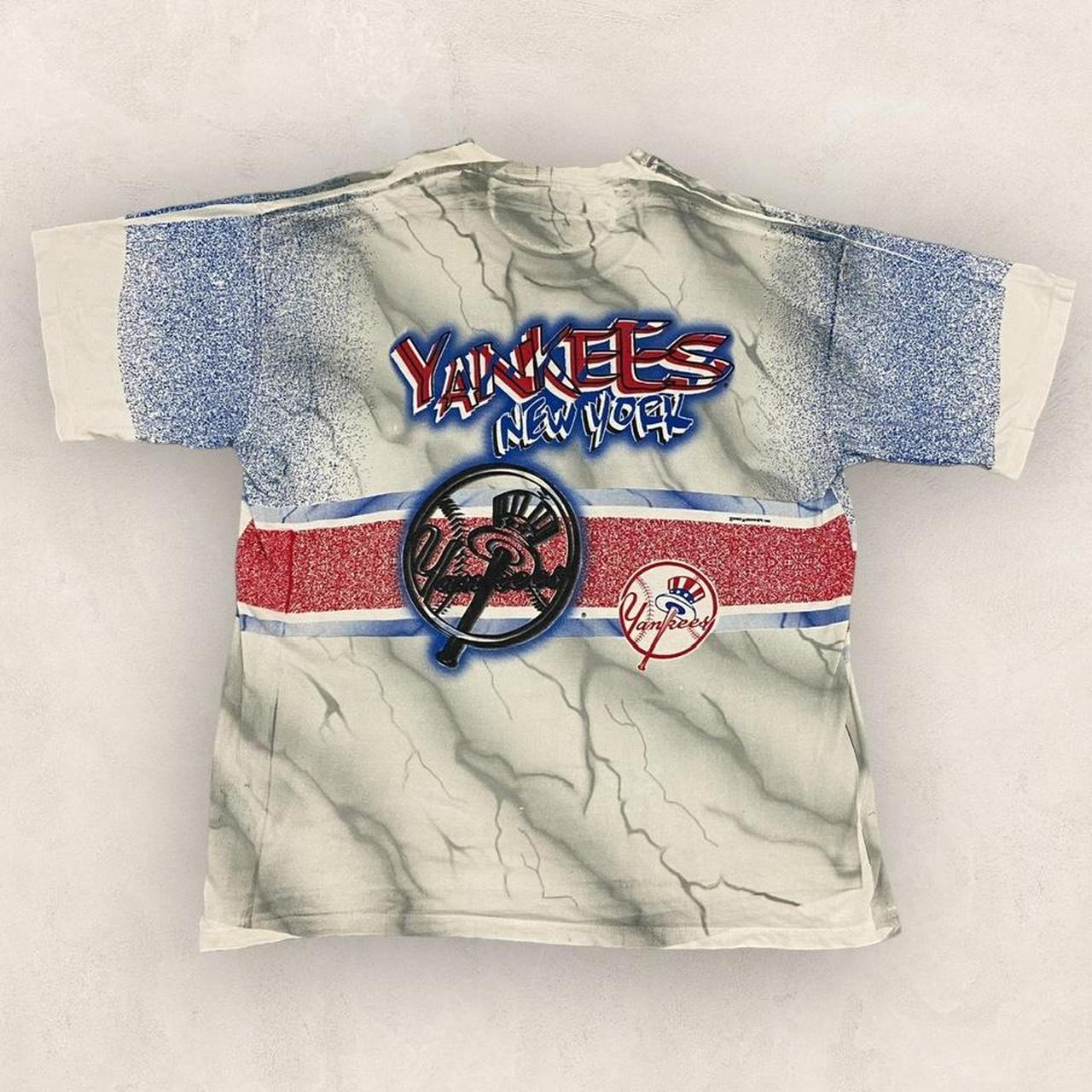 Vintage 90s USA New York Yankees MLB Major League Baseball AOP graphic t-shirt
