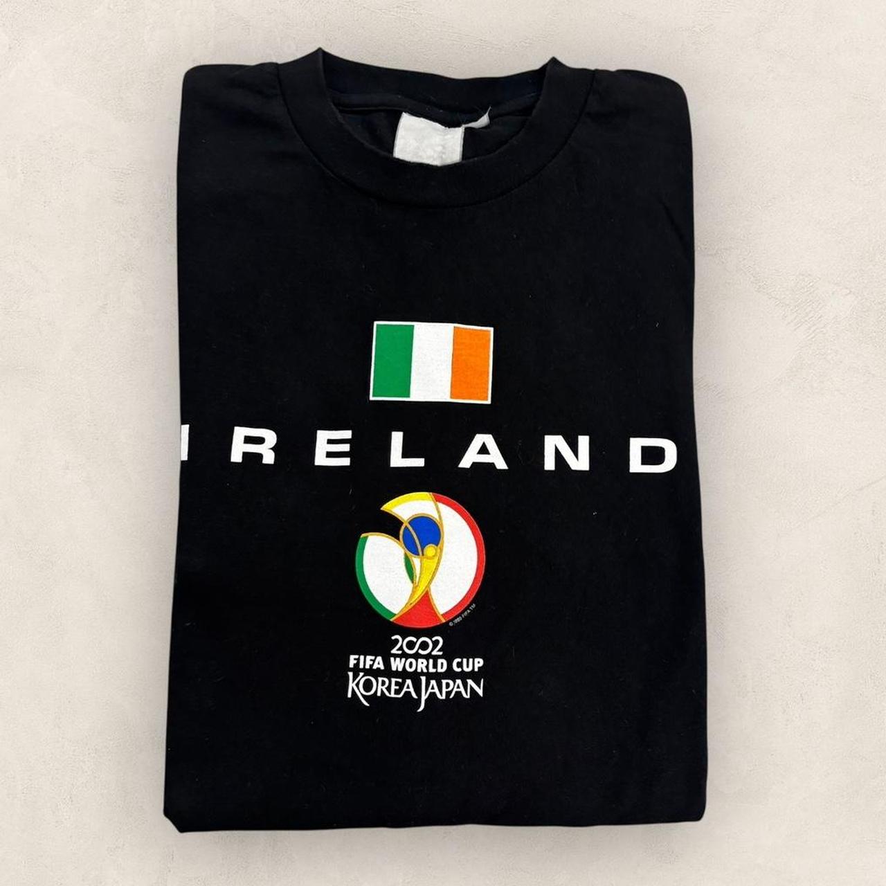 Vintage Y2K Korea Japan World Cup football tournament team Ireland graphic t-shirt