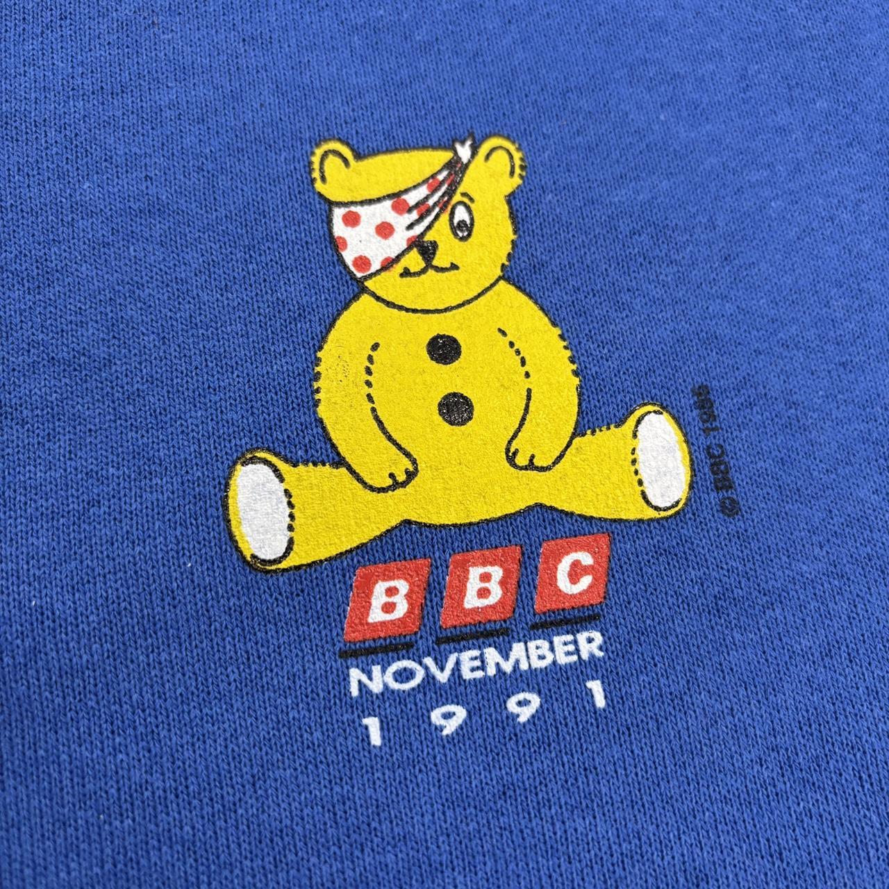 Vintage 90s BBC Children in Need Pudsey Bear cartoon graphic sweatshirt