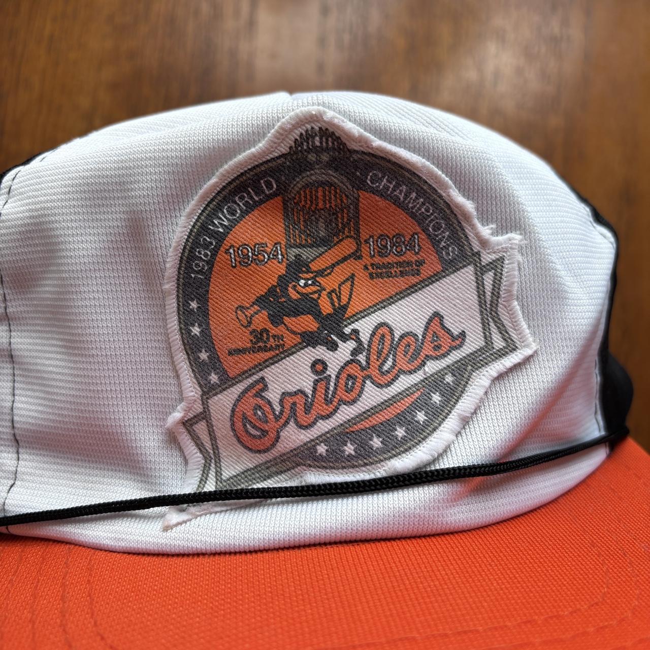 Vintage Baltimore Orioles MLB baseball graphic trucker cap