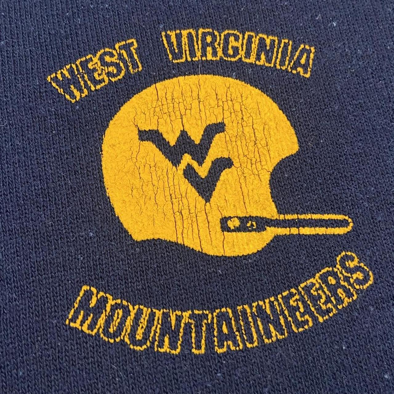 Vintage 90s USA West Virginia Mountaineers varsity American Football team graphic sweatshirt