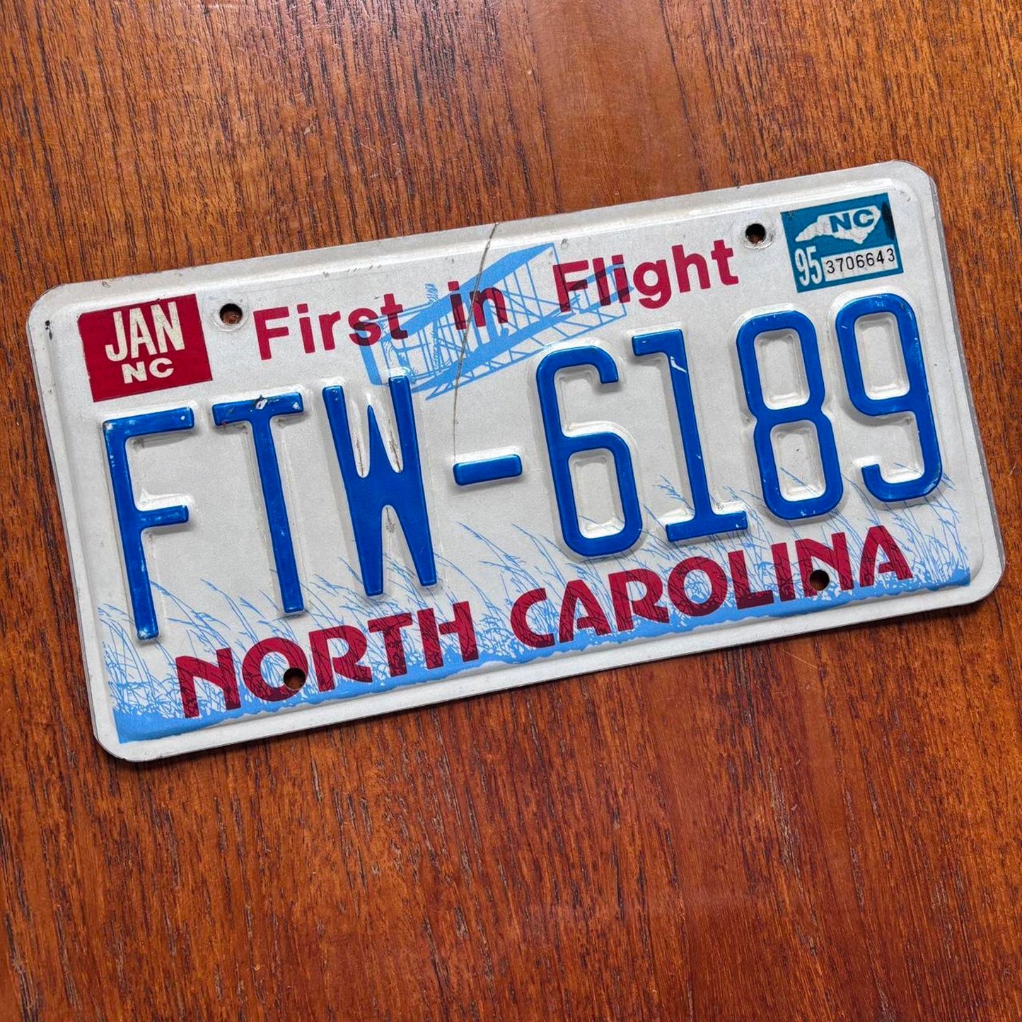 Vintage 90s USA North Carolina State first in flight American license plate