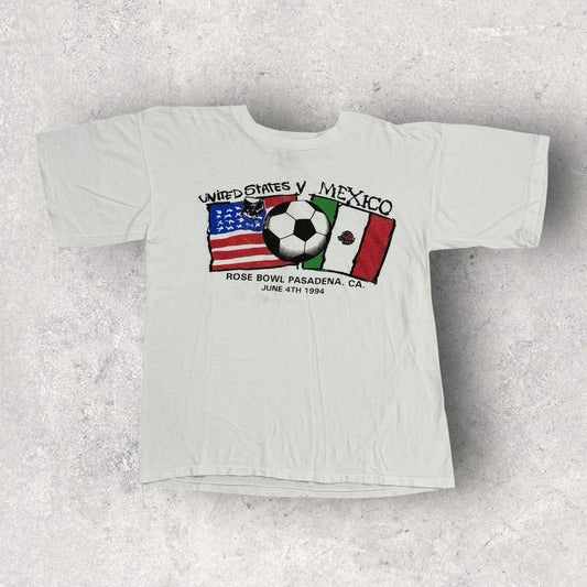 Vintage 90s USA World Cup 94 football tournament Rose Bowl Lose Angeles graphic t-shirt