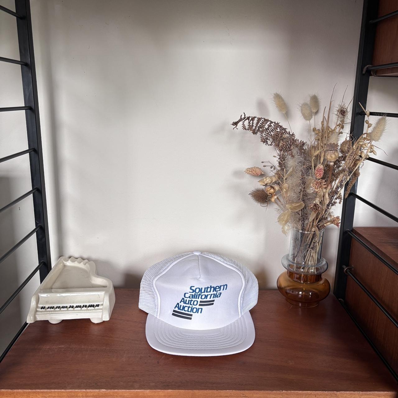 Vintage 90s USA Southern California automobile auction graphic trucker cap