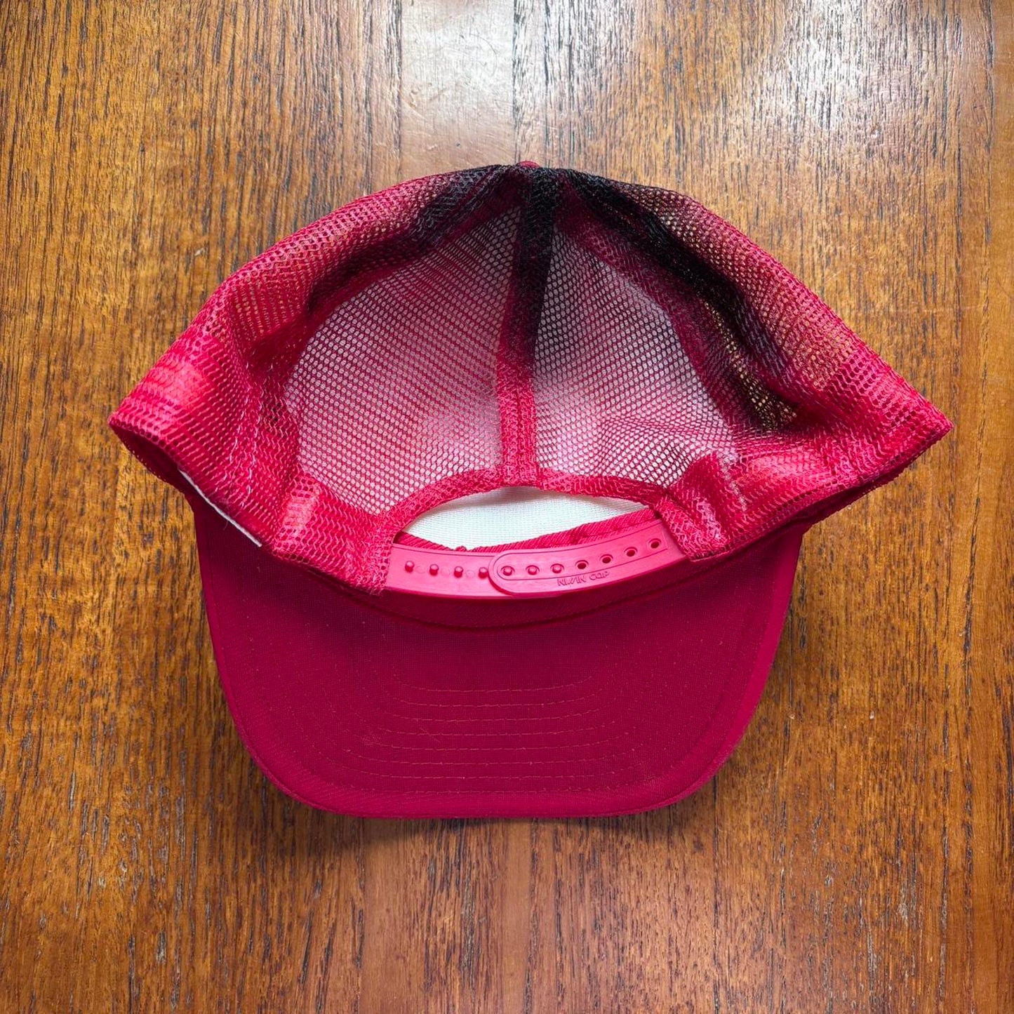Vintage 90s USA San Francisco air brush souvenir graphic trucker cap
