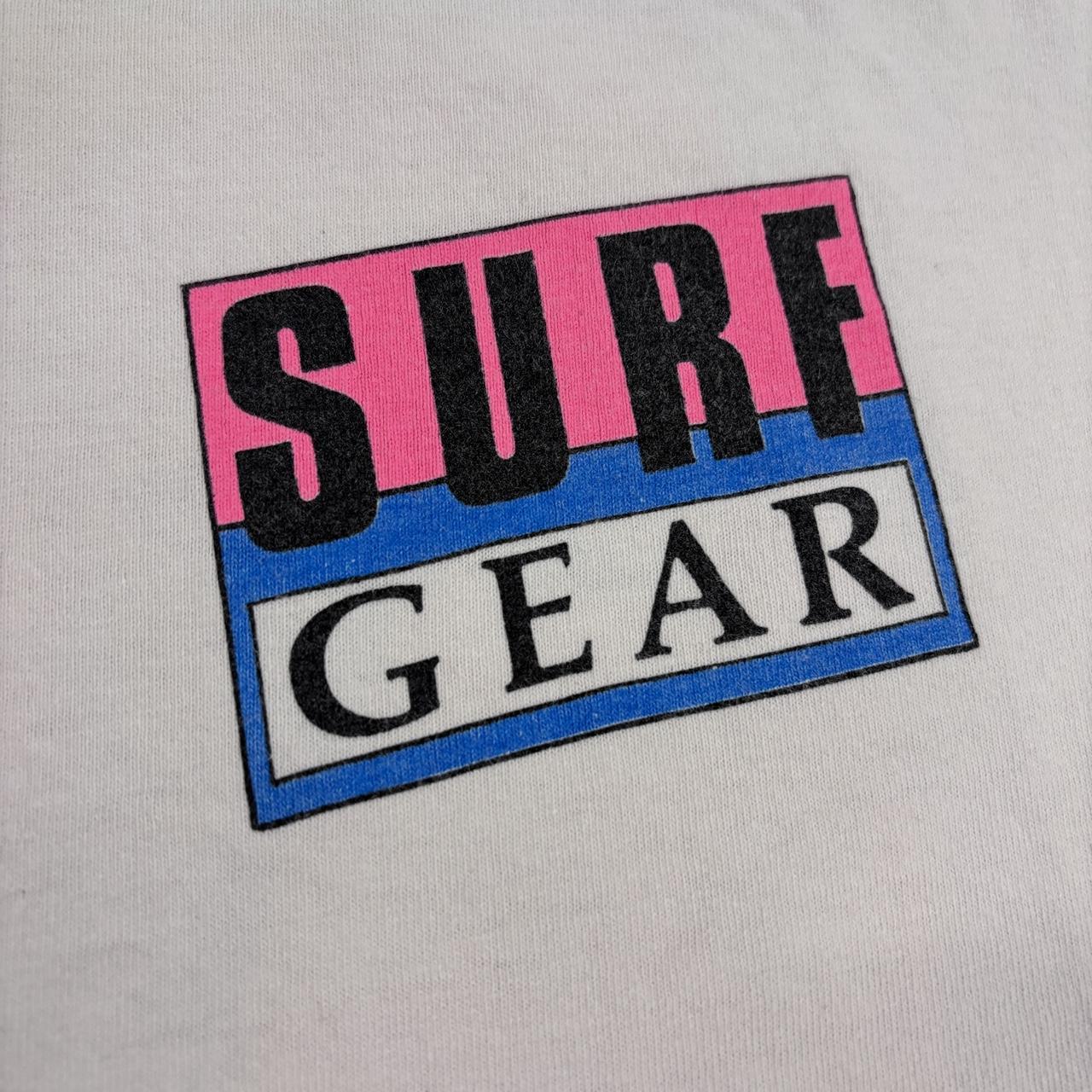 Vintage 90s USA Surf gear volleyball graphic t-shirt