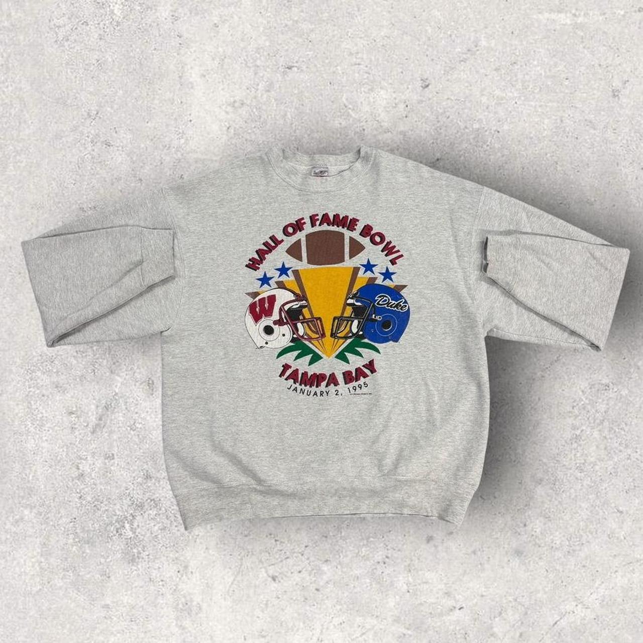 Vintage 90s USA Hall of Fame Bowl American Football Tampa Bay sweatshirt