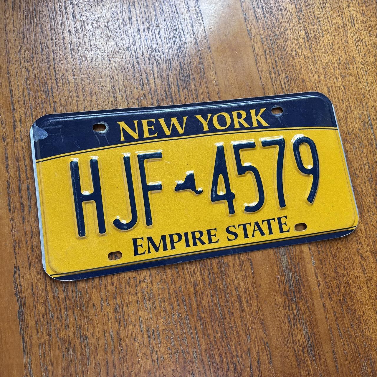 Vintage Y2K New York Empire State American license plate