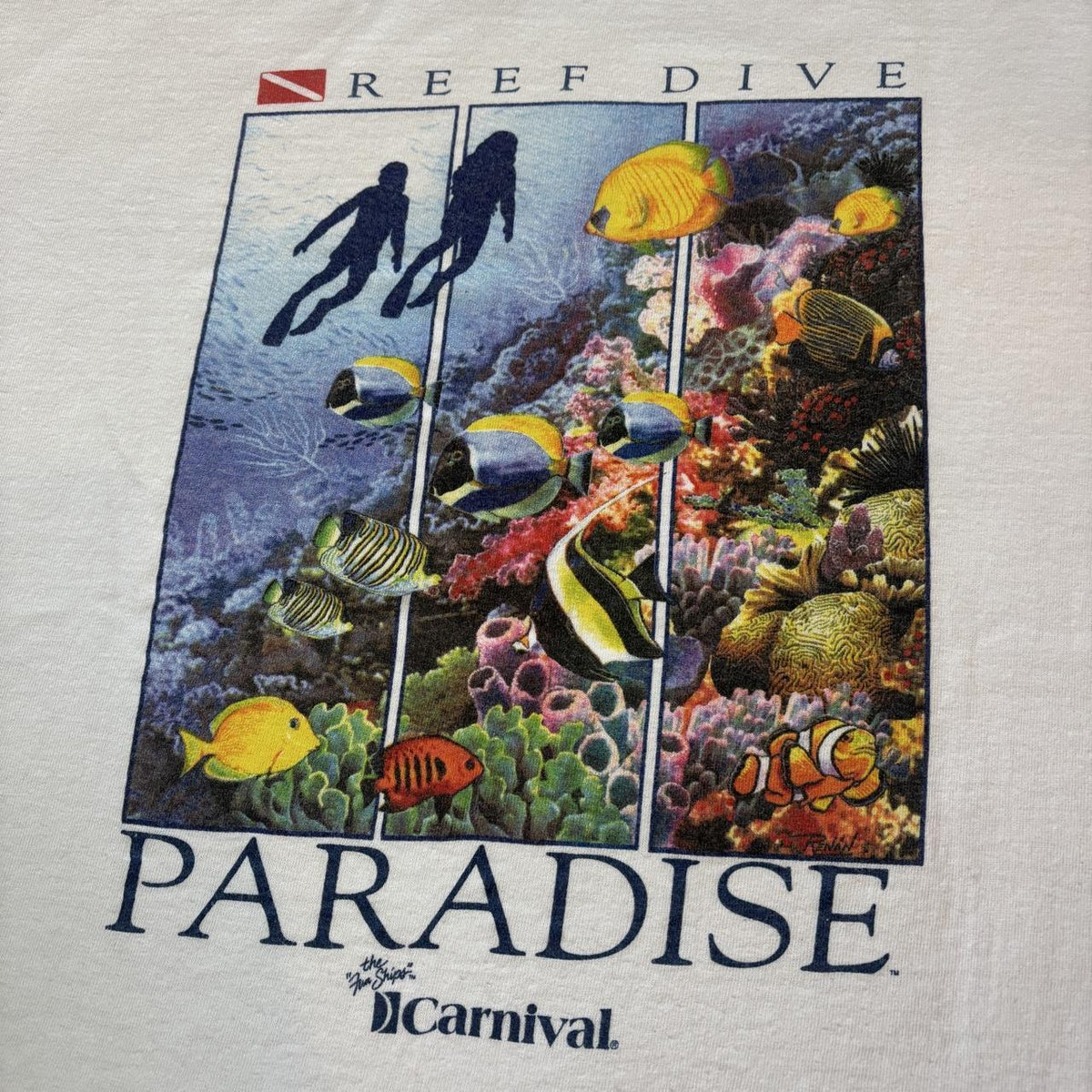 Vintage 90s USA reef dive ocean paradise carnival cruise ship t-shirt