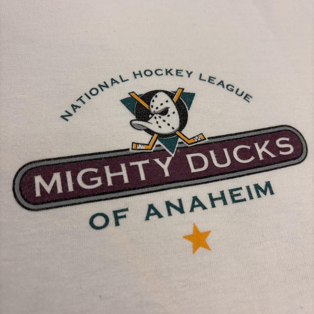 Vintage 90s USA Anaheim Mighty Ducks NHL ice hockey graphic t-shirt