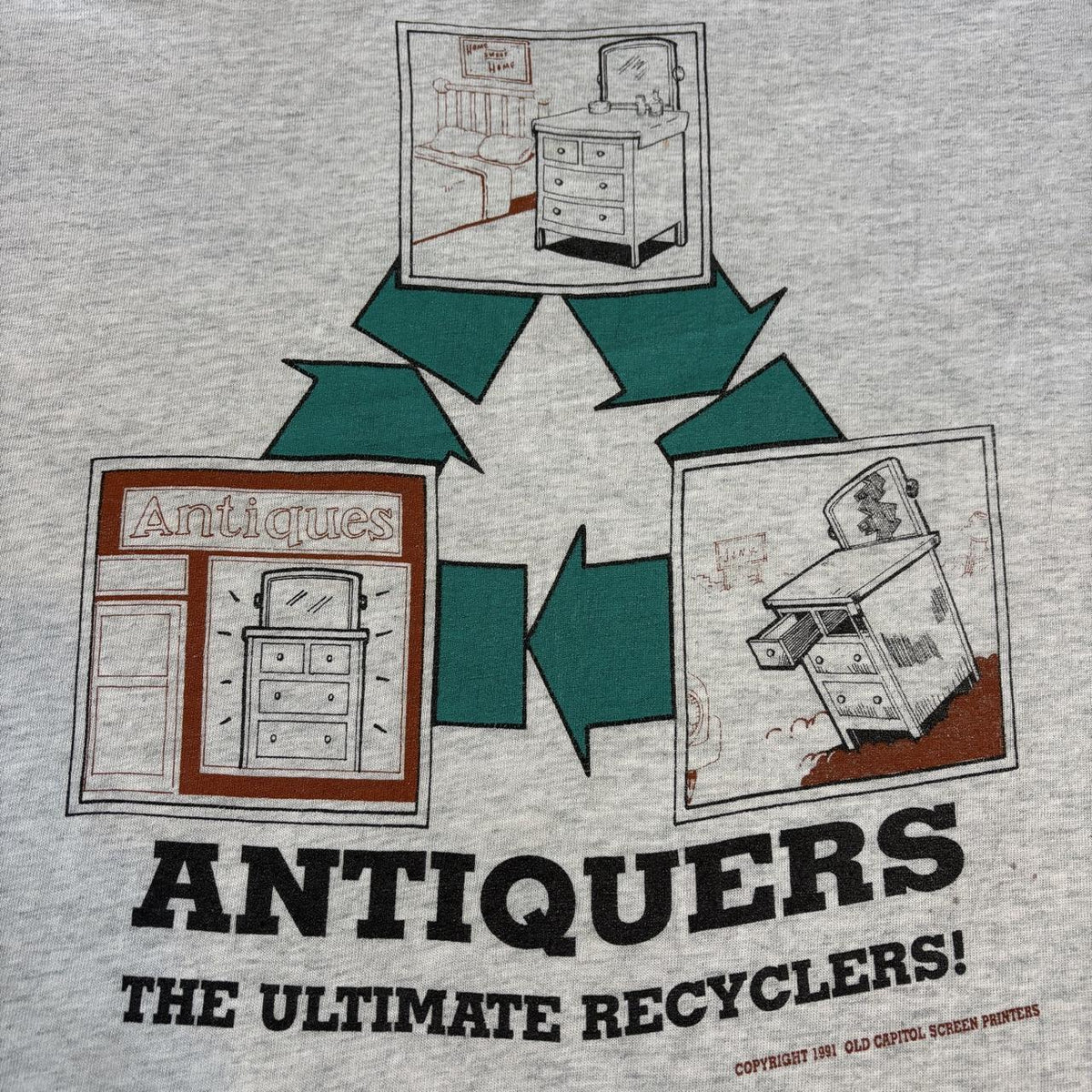 Vintage 90s USA Antiques the ultimate recyclers environment t-shirt