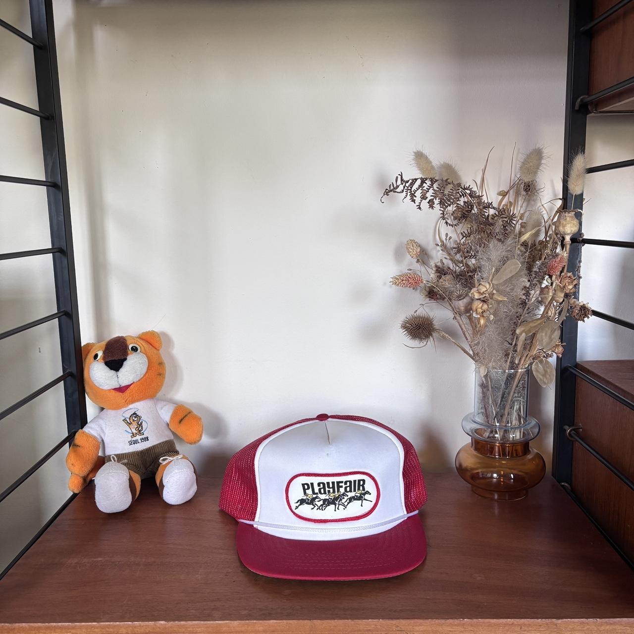 Vintage 90s USA Playfair race course horse racing Spokane Washington graphic trucker cap
