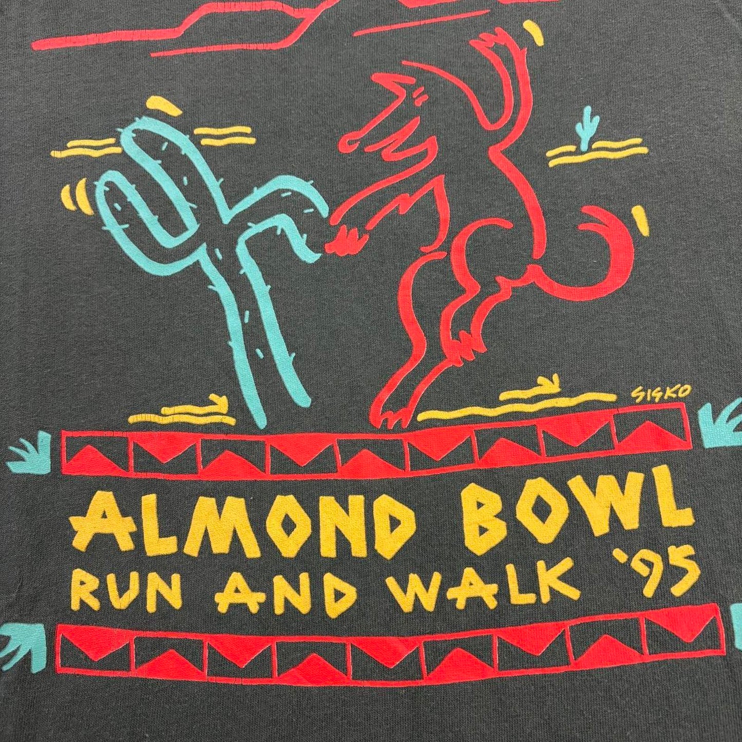 Vintage 90s USA Almond Bowl run and walk California long sleeve t-shirt