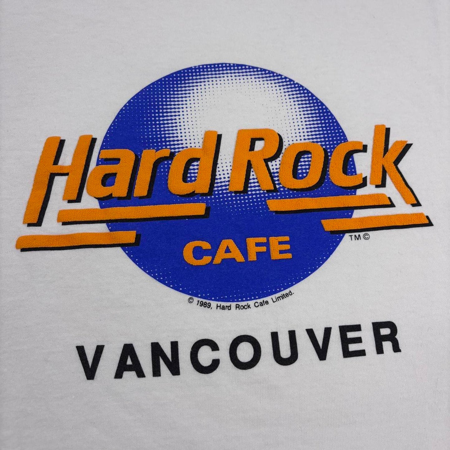 Vintage 80s Hard Rock Cafe Vancouver Canada bar restaurant souvenir t-shirt