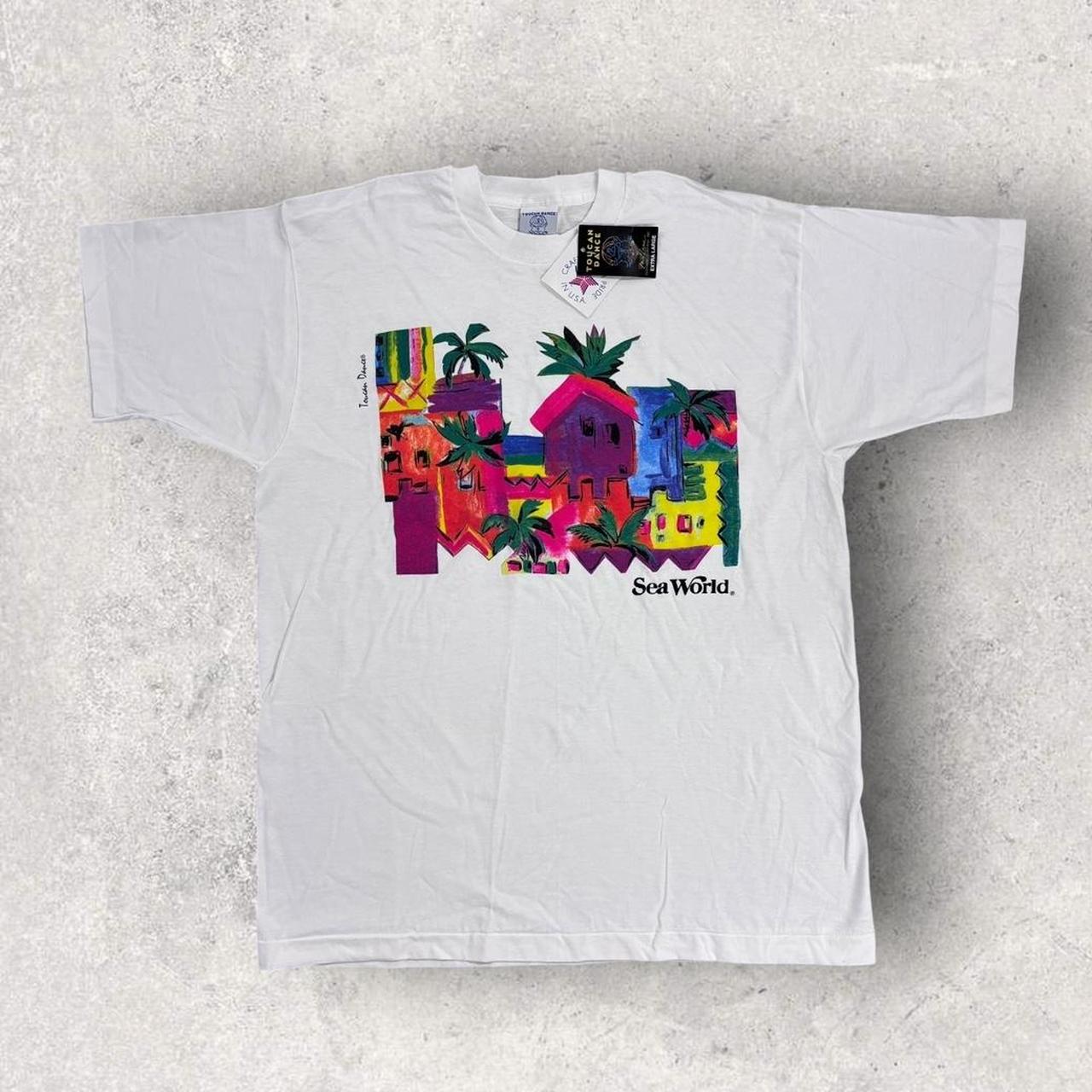 Vintage 90s USA Sea World theme park toucan dance graphic t-shirt