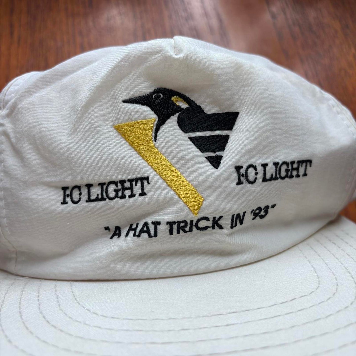 Vintage 90s USA Pittsburgh Penguins NHL ice hockey promotional baseball cap