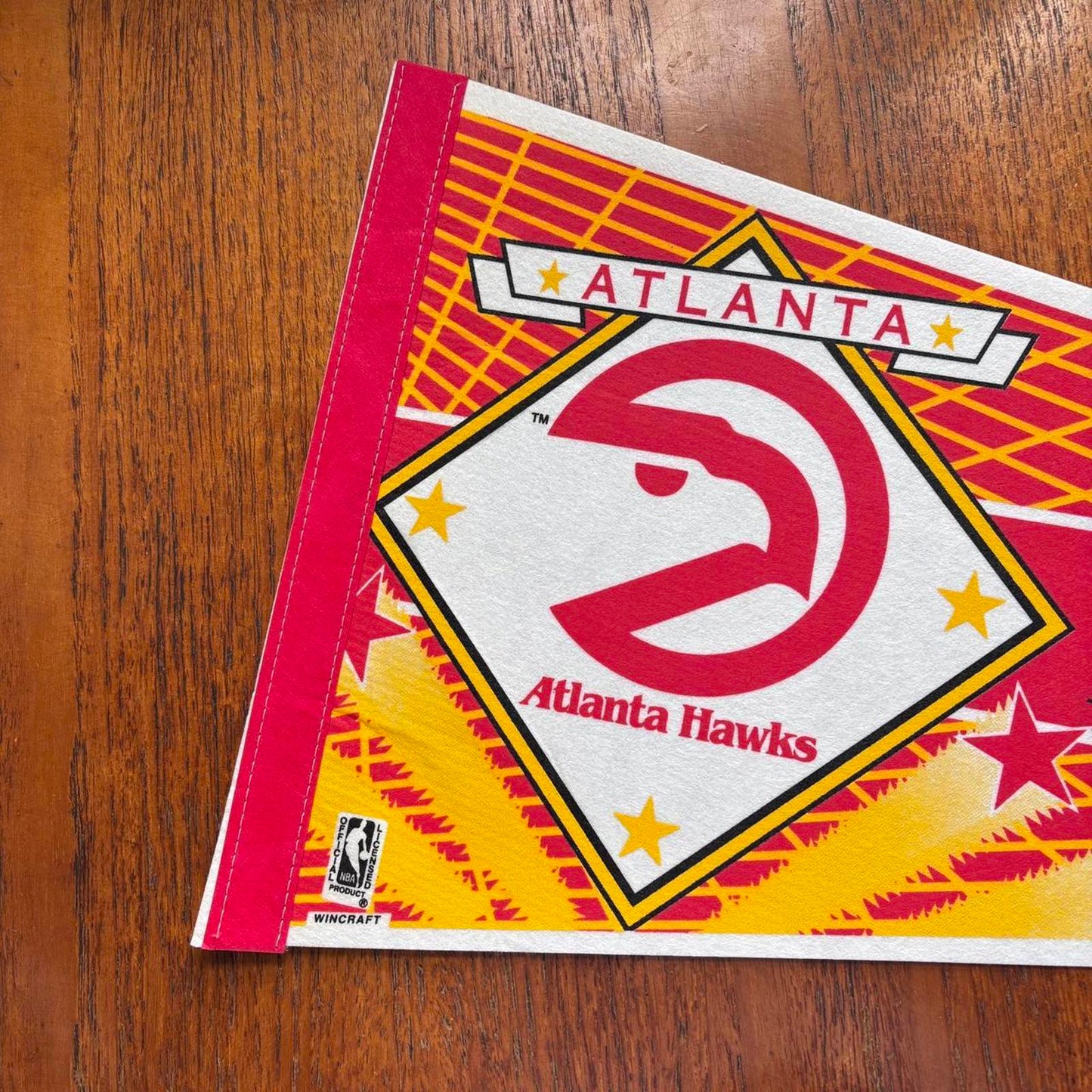 Vintage 90s USA Atlanta Hawks NBA basketball felt pennant