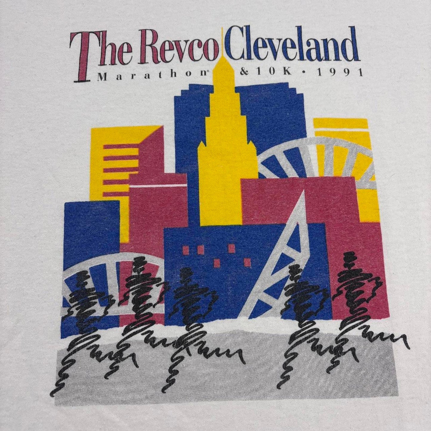 Vintage 90s USA Cleveland marathon Ohio race running graphic t-shirt