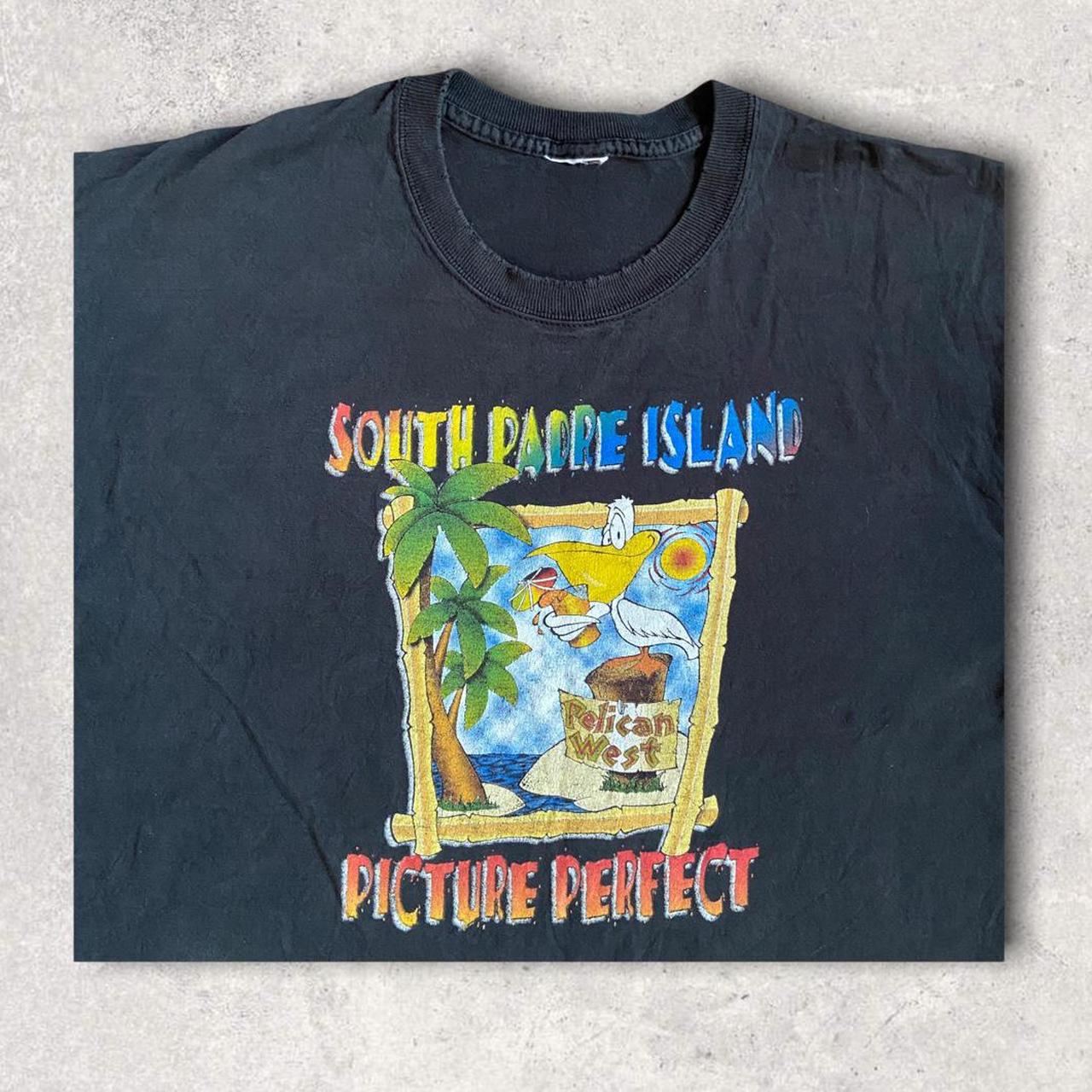 Vintage 90s USA Pelican West Radisson Resort South Padre Island Texas graphic t-shirt