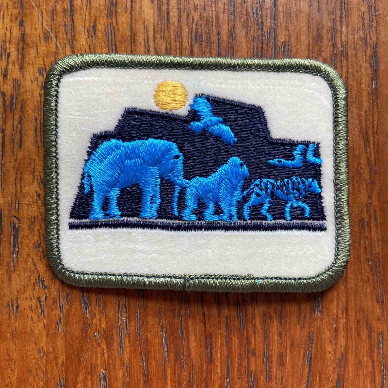 Vintage 80s USA nature wildlife conservation embroidered sew on badge