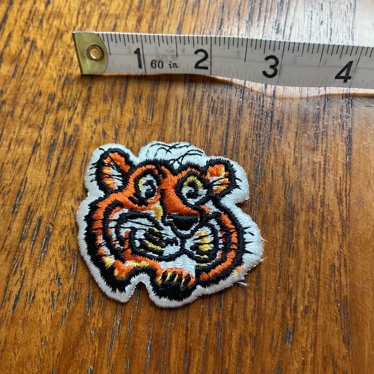 Vintage 80s USA tiger face nature wildlife embroidered sew on badge