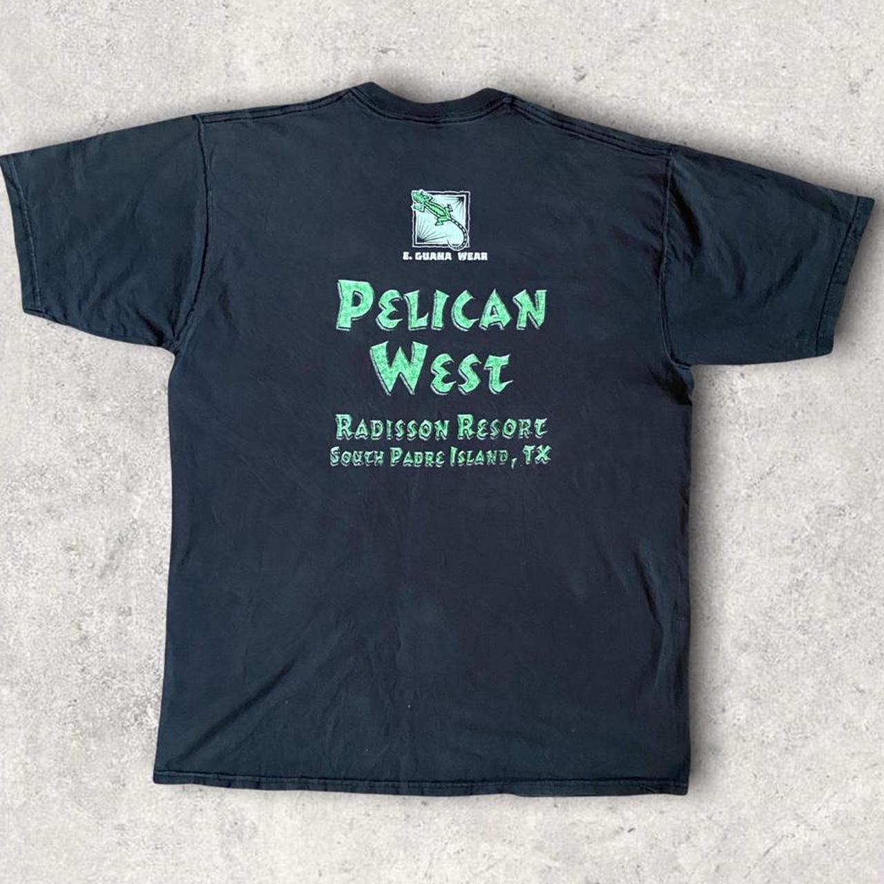 Vintage 90s USA Pelican West Radisson Resort South Padre Island Texas graphic t-shirt