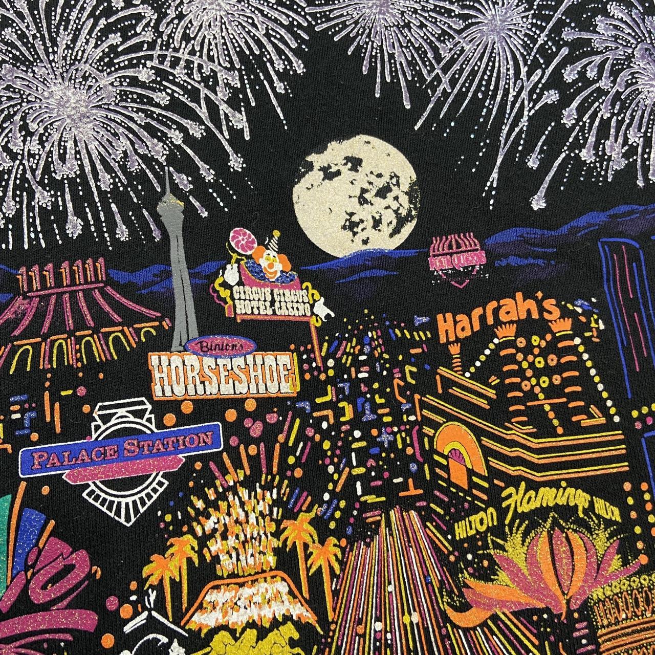 Vintage 90s USA Las Vegas strip hotel casino fireworks promotional graphic sweatshirt