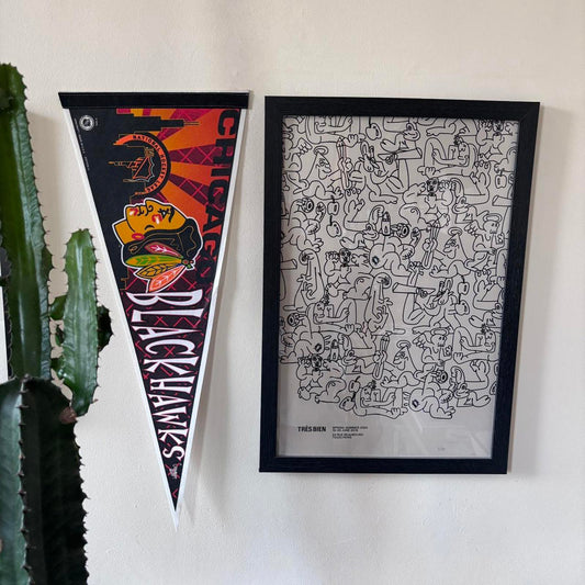 Vintage 90s USA Chicago Blackhawks NHL ice hockey felt pennant