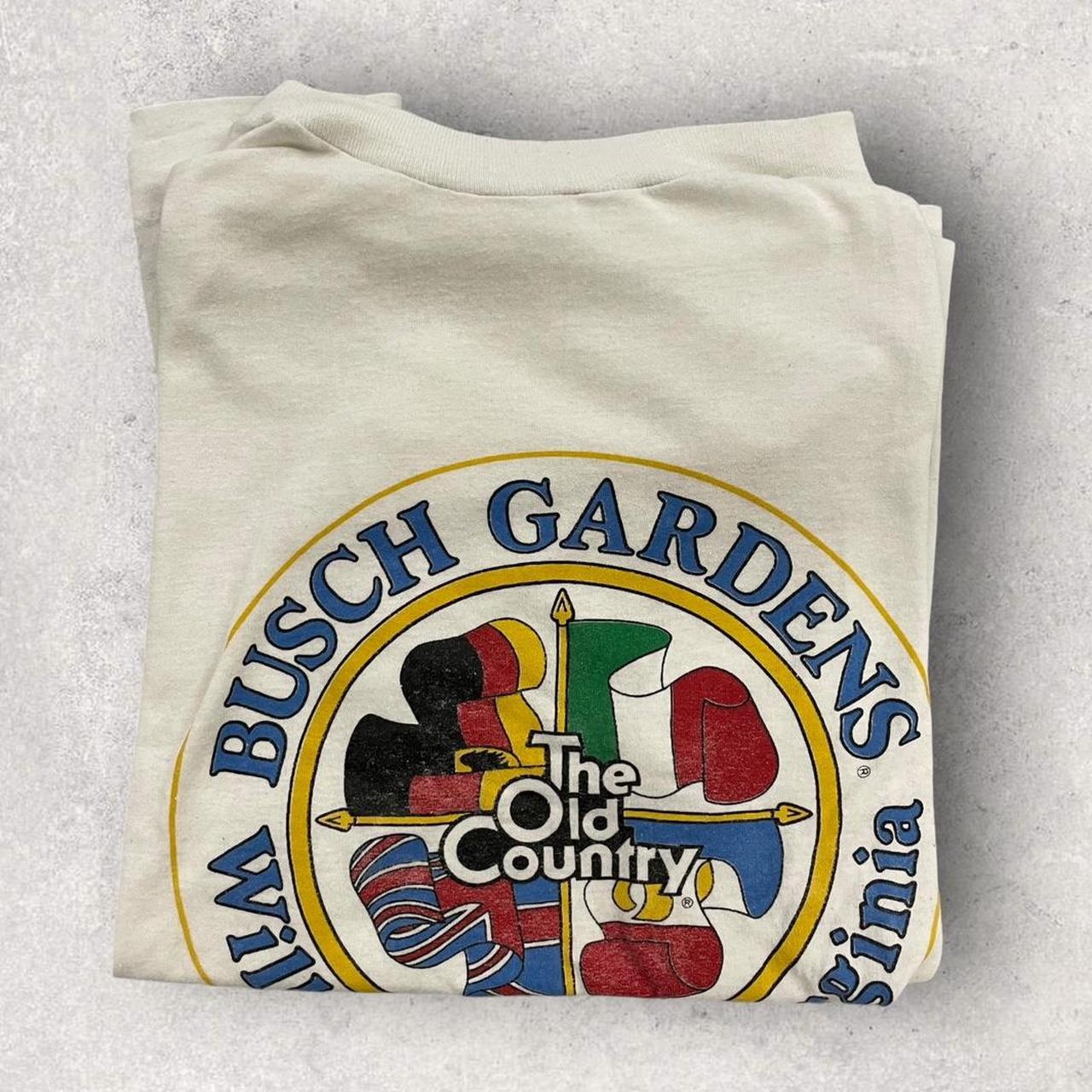 Vintage 90 USA Busch Gardens Theme Park Williamsburg Virginia graphic t-shirt