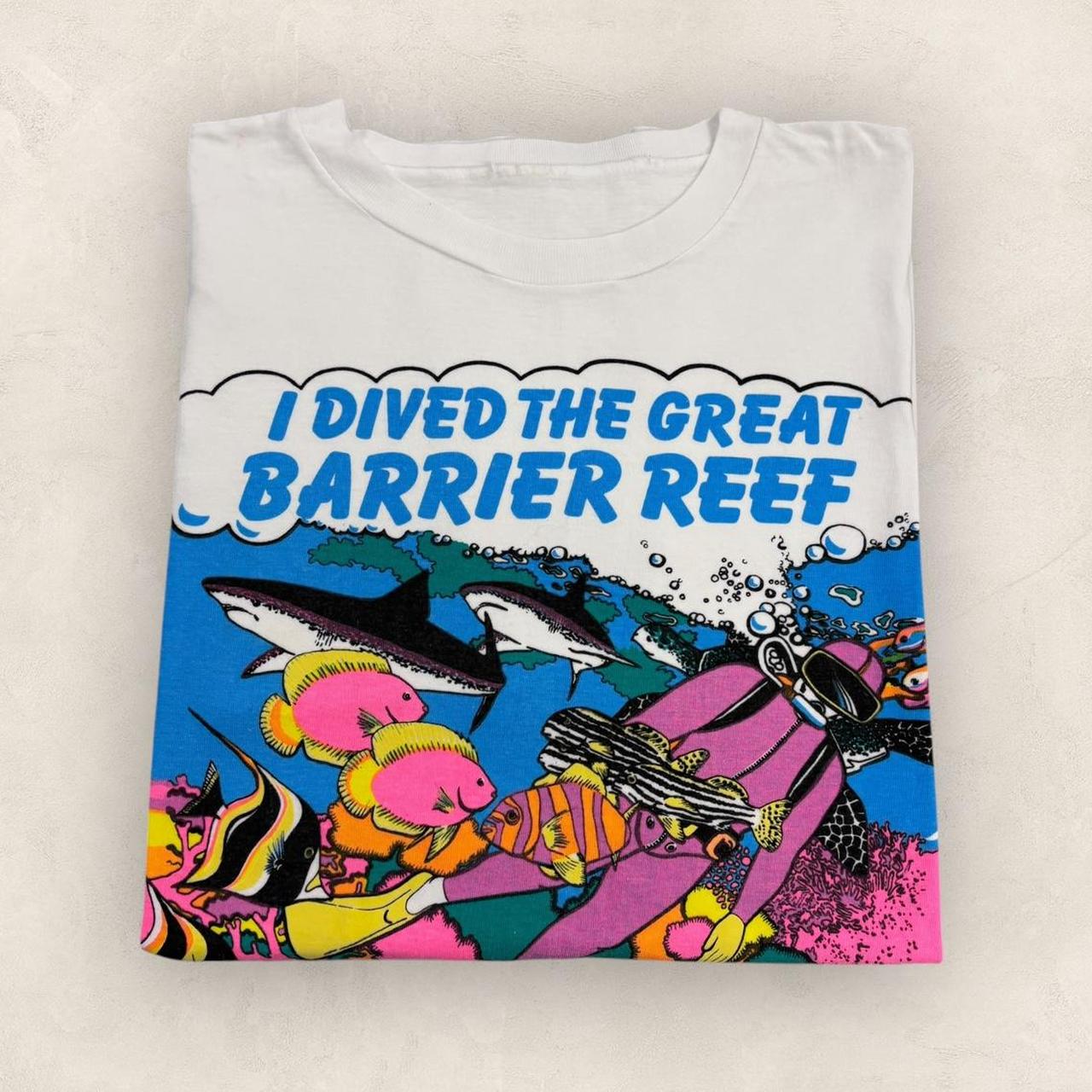 Vintage 90s Great Barrier Reef Cairns Australia scuba diving ocean graphic t-shirt